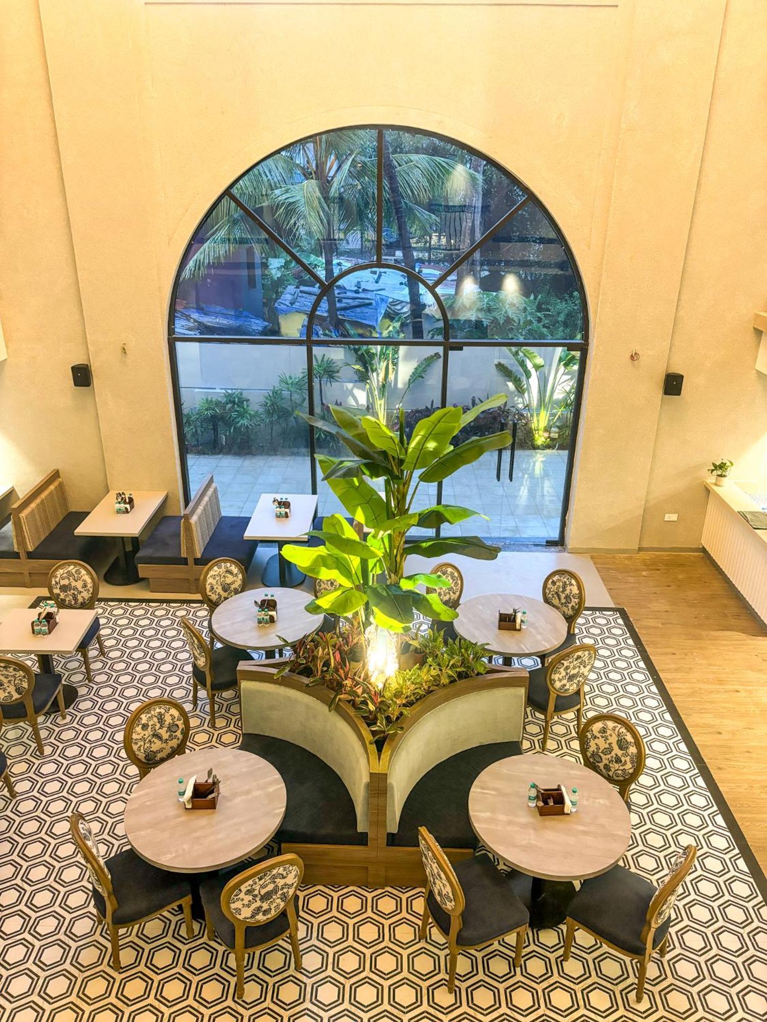 Meritas Auberge Calangute Goa エクステリア 写真